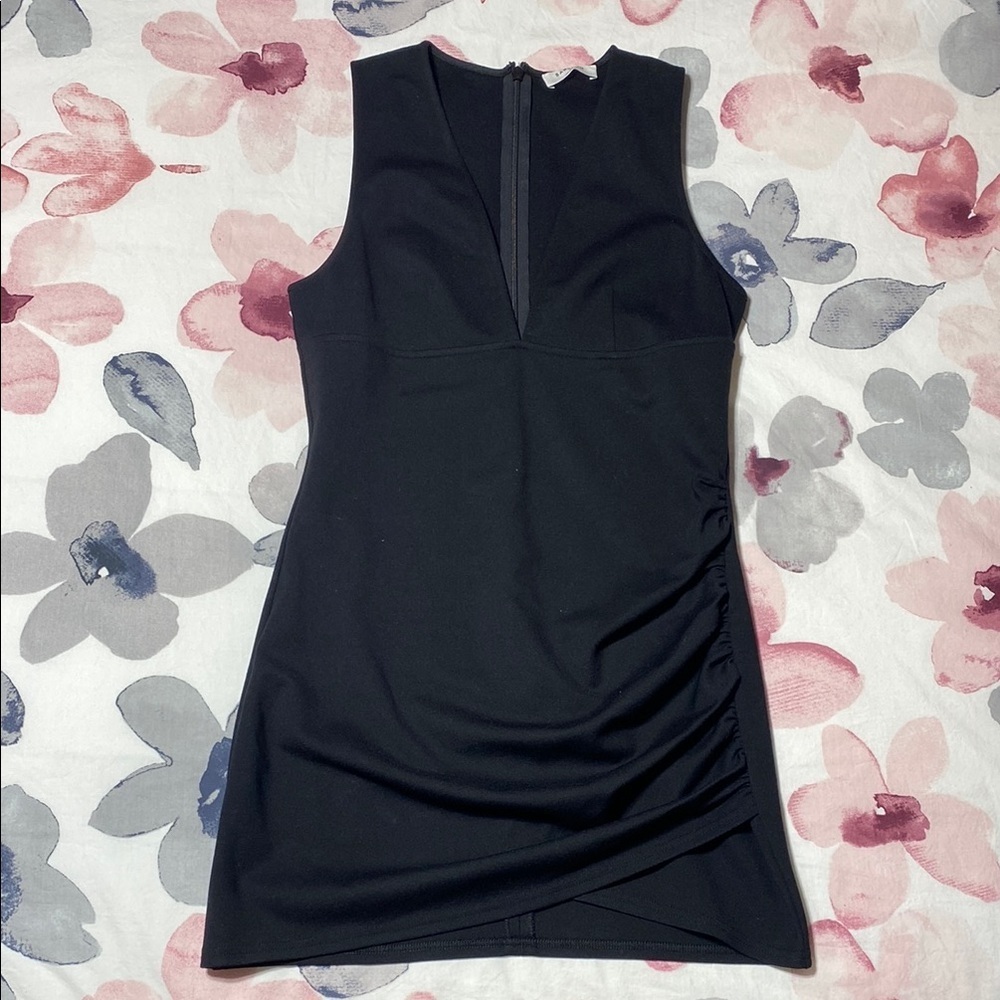 Aritzia Babaton Harrington Black Mini Sleeveless V-Neck Dress Size 8 - Picture 5 of 13